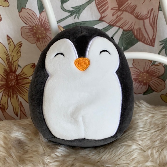 Squishmallows Other - 5" Luna the penguin Squishmallow BNWT